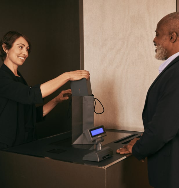 Omnichannel_page_02_Return_in_Store_D